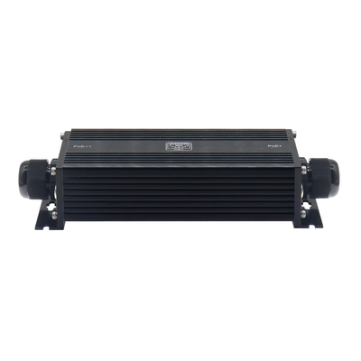 IP67 Industrial Gigabit PoE Extender 1 In 1 Out 90W 400m Cascade